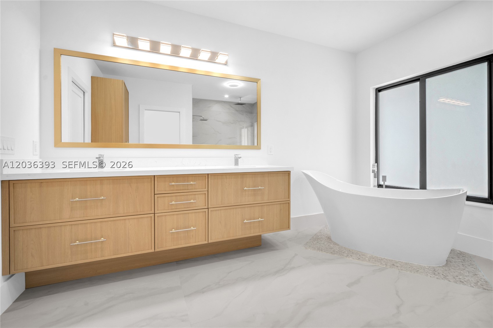 SILVER PALM CITY - Residential