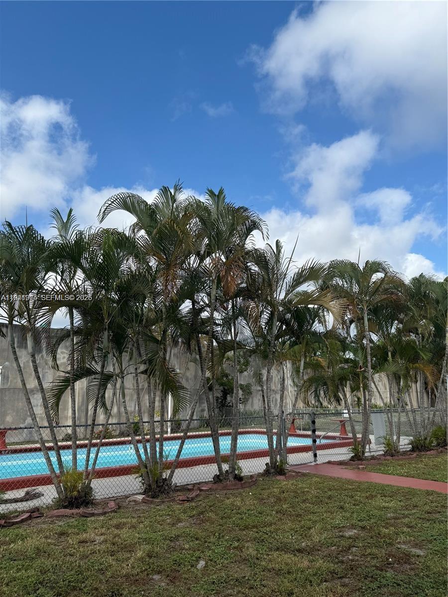 TOWN COLONY CONDO - Residential