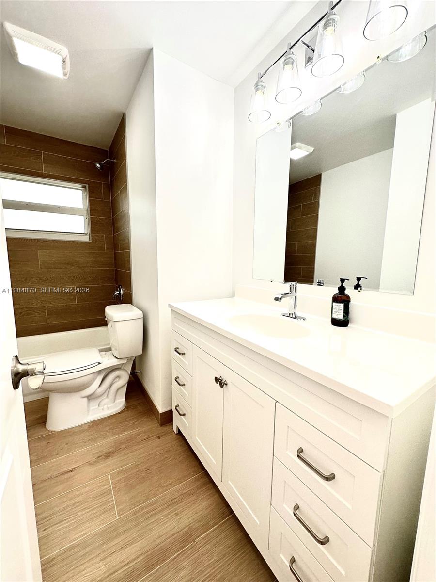 LAKEVIEW HEIGHTS NO 2 - Residential