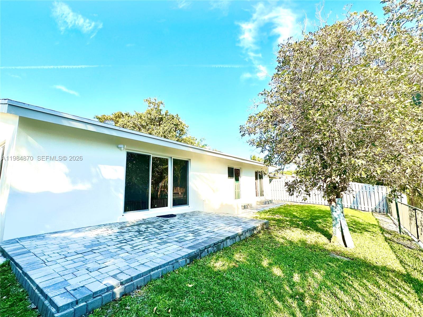 LAKEVIEW HEIGHTS NO 2 - Residential