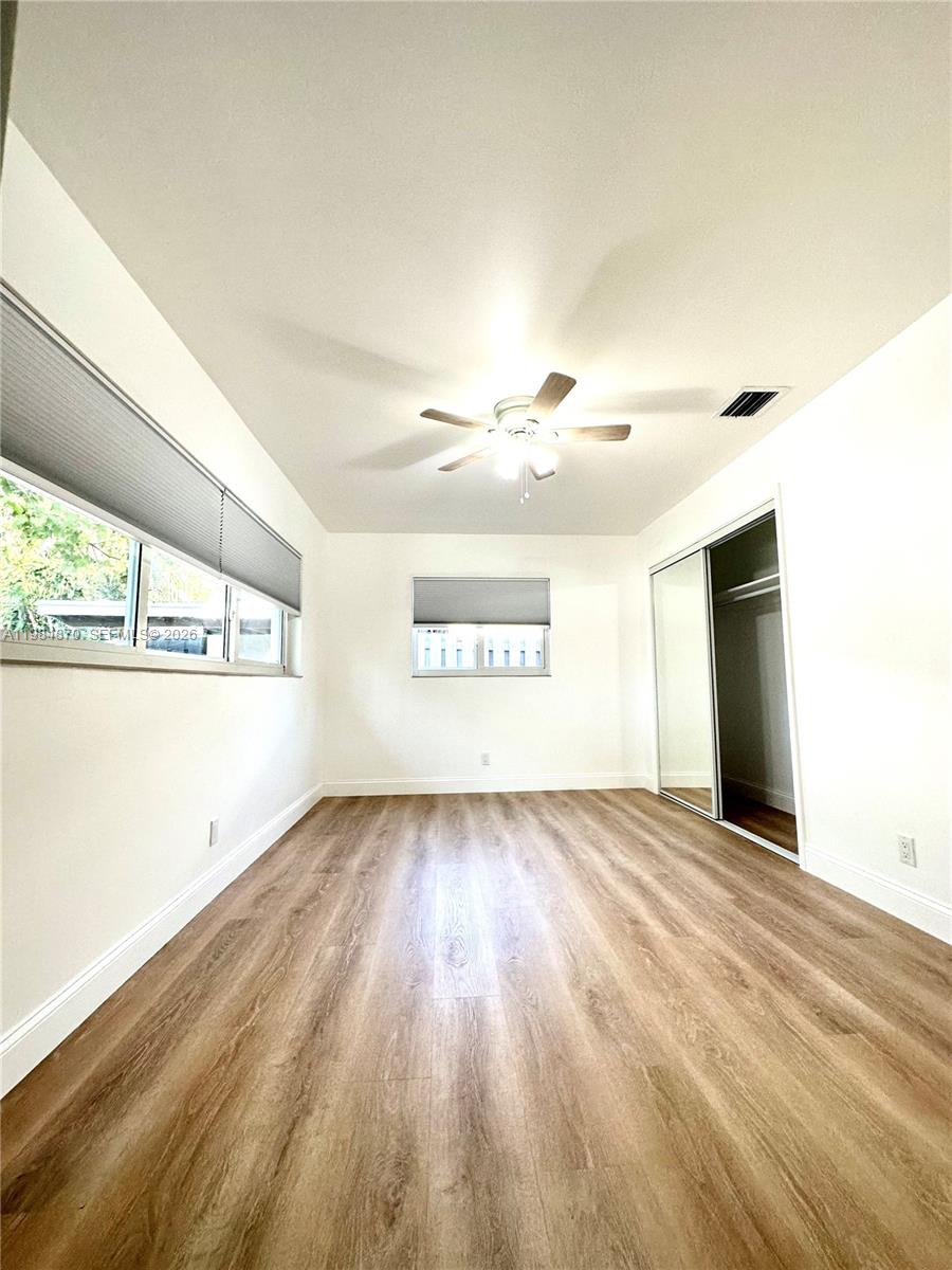 LAKEVIEW HEIGHTS NO 2 - Residential