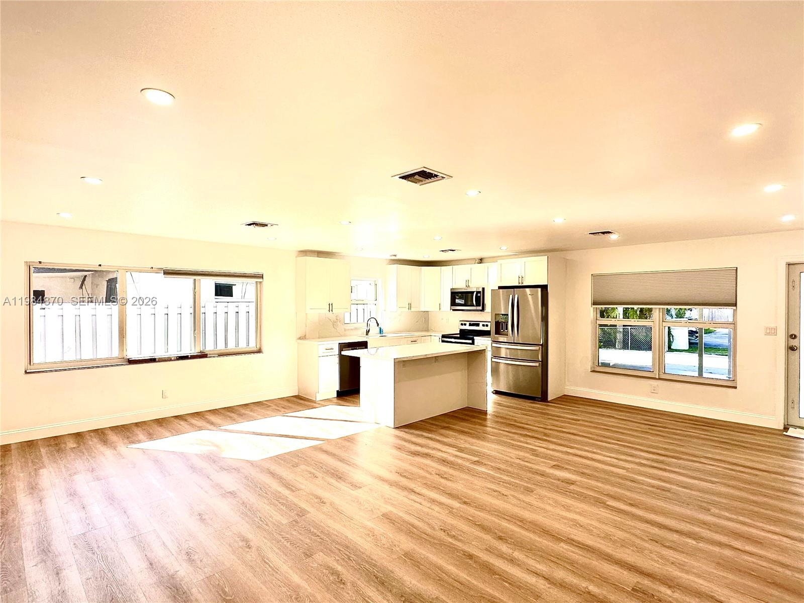 LAKEVIEW HEIGHTS NO 2 - Residential