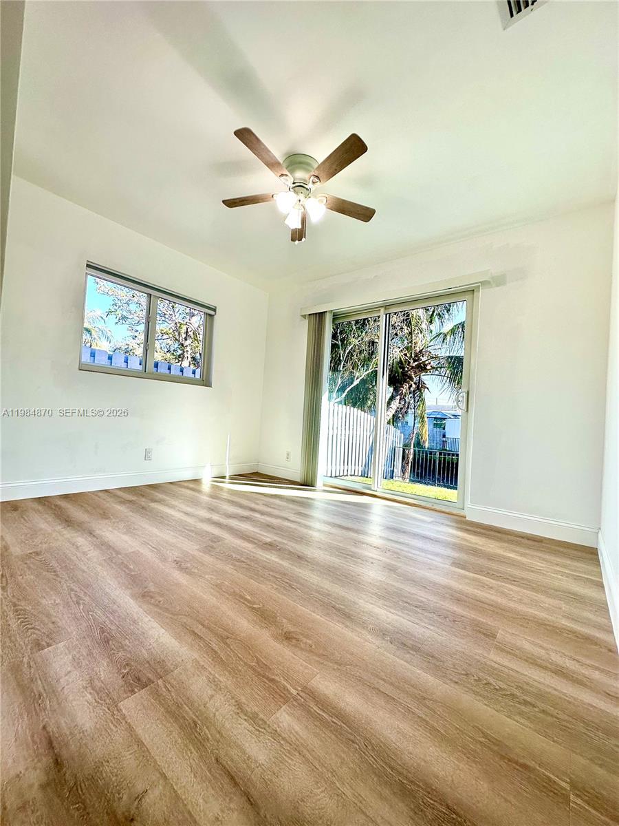 LAKEVIEW HEIGHTS NO 2 - Residential