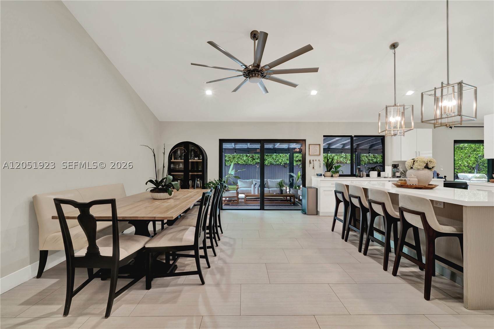 CALUSA CLUB ESTATES 5TH A - Residential