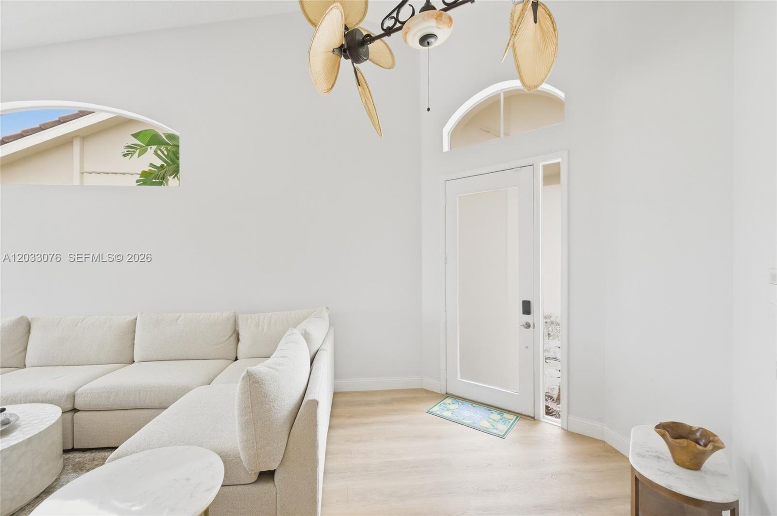 IBIS GOLF AND COUNTRY CLU - Residential Lease