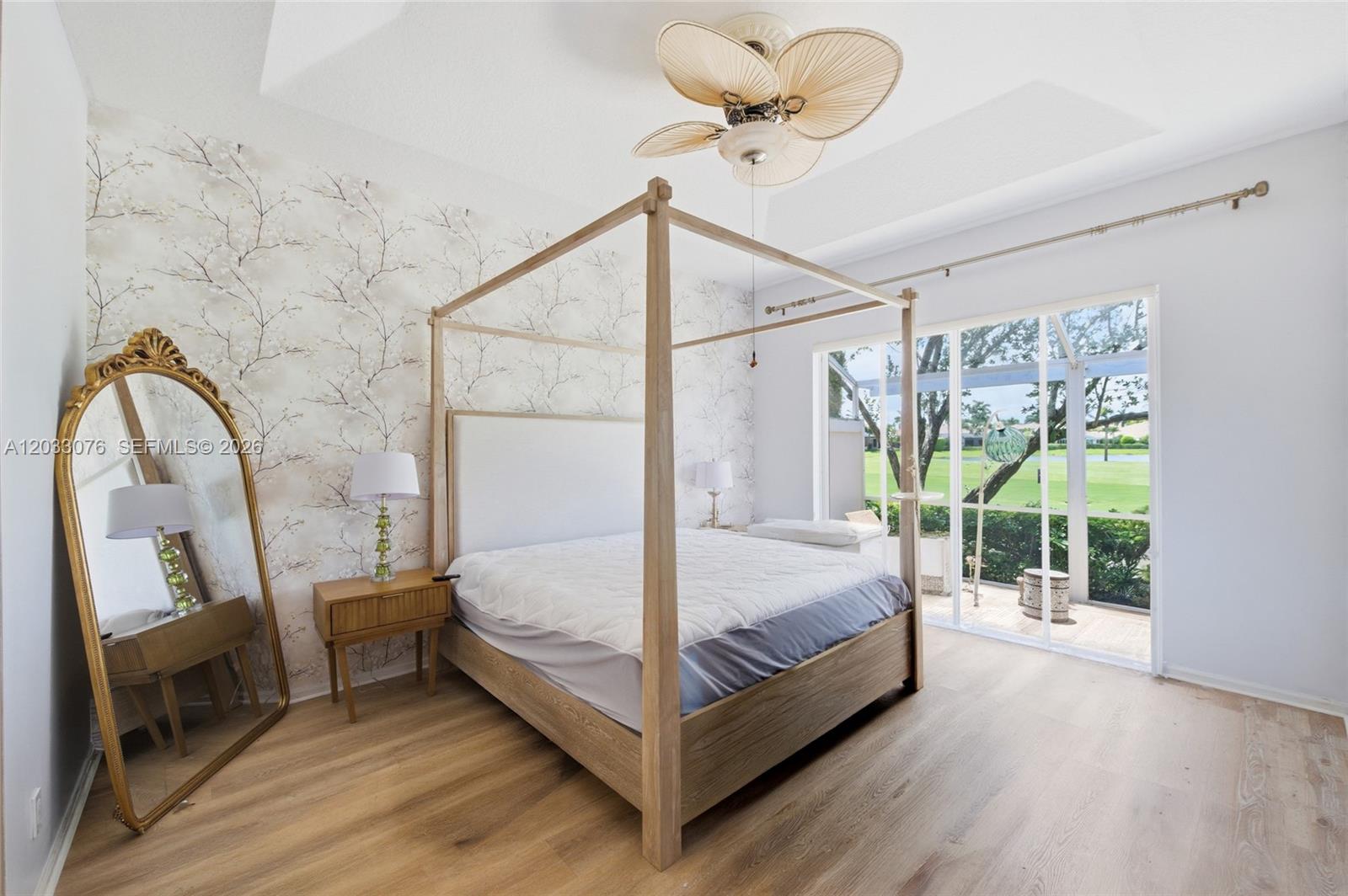 IBIS GOLF AND COUNTRY CLU - Residential Lease