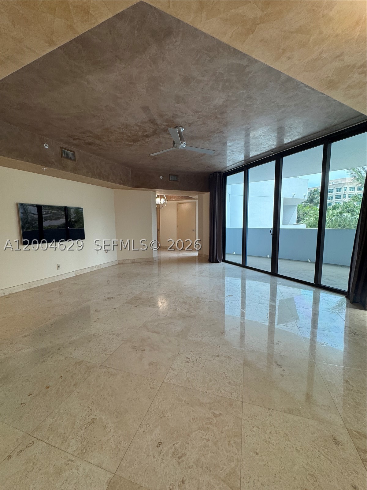 LAS OLAS RIVER HOUSE COND - Residential