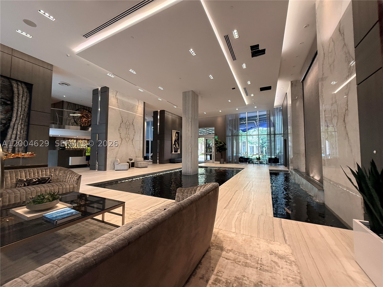 LAS OLAS RIVER HOUSE COND - Residential
