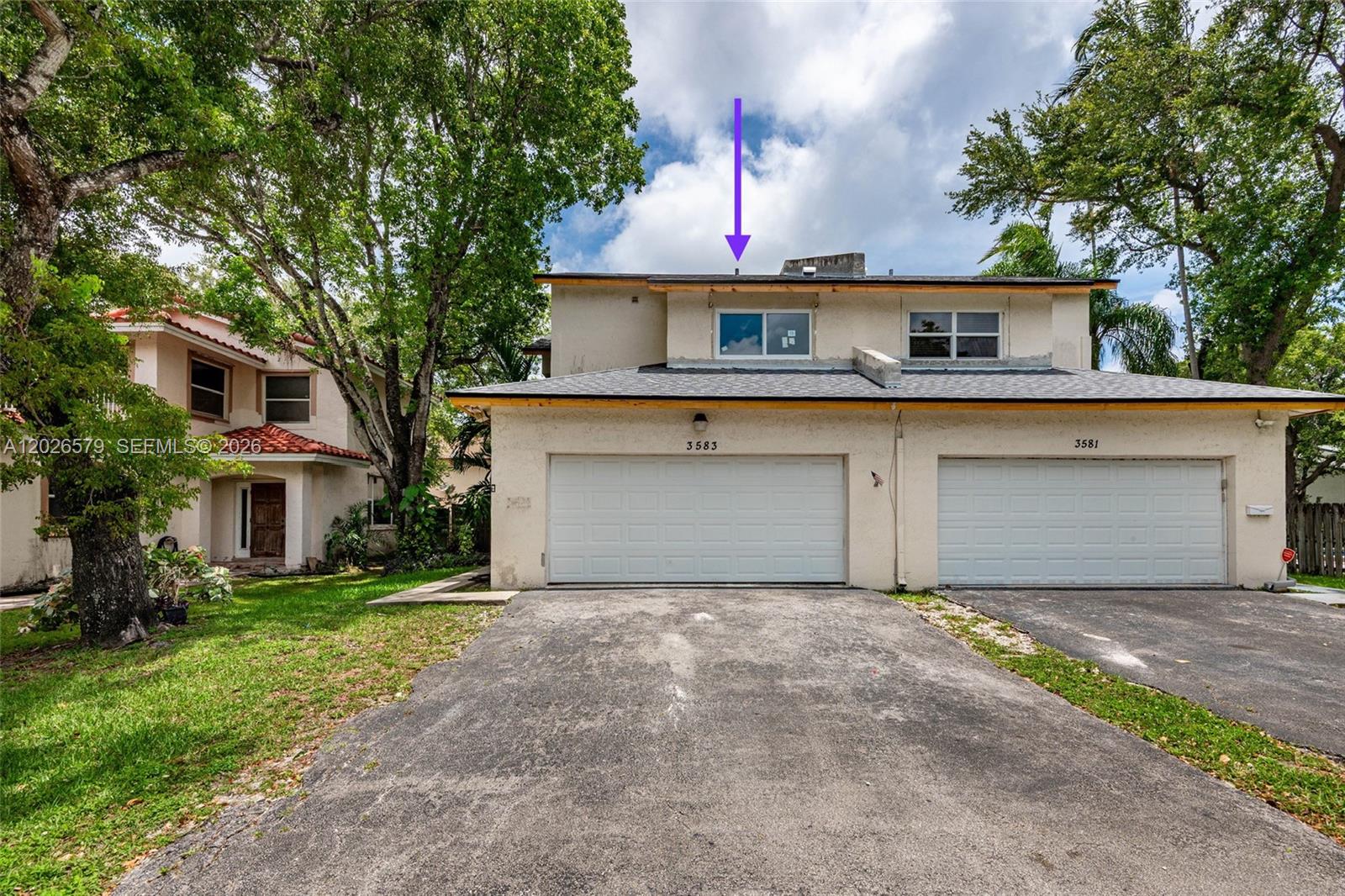 HOLLYWOOD GARDENS - Residential Lease