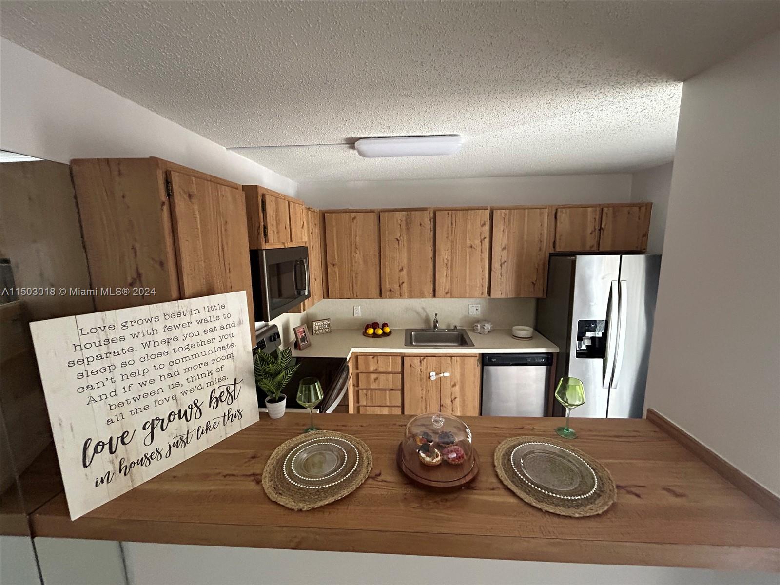 EMBASSY PARK CONDO - Residential Lease