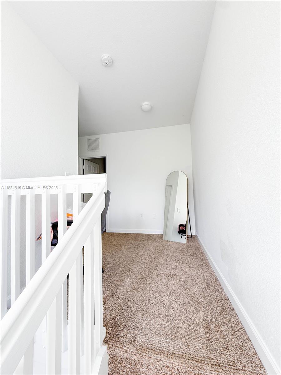 VILLAS AT CARMEL CONDO NO - Residential Lease