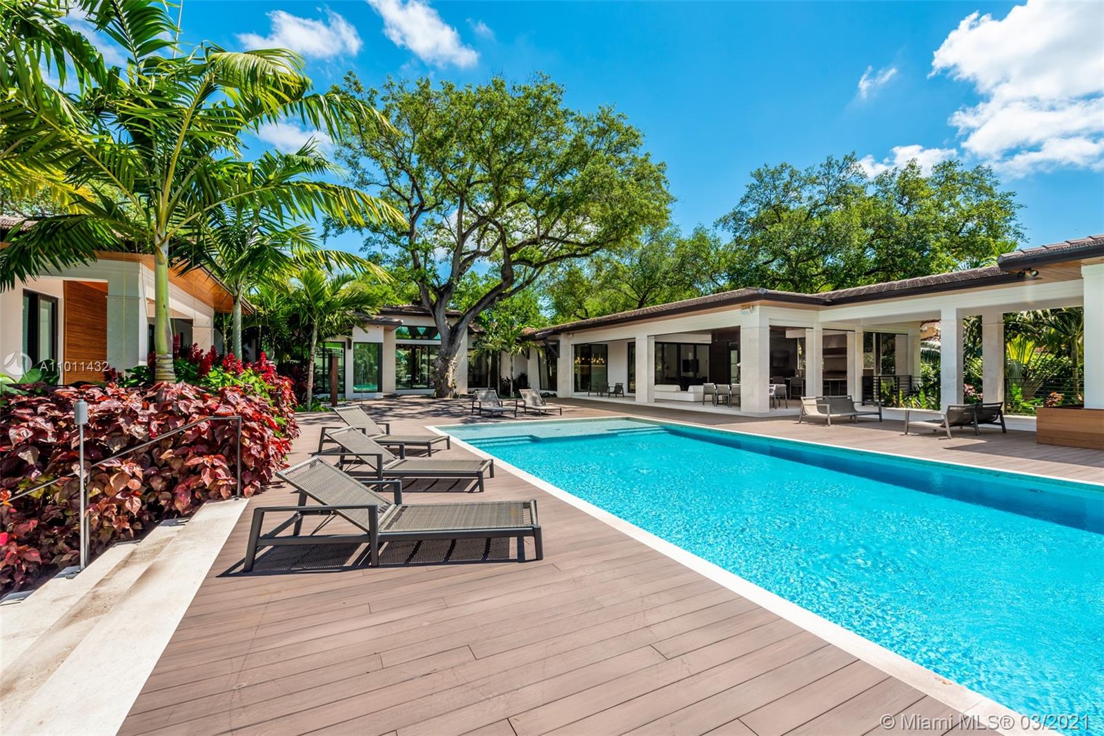 HELMS COUNTRY ESTATES RE- - Residential