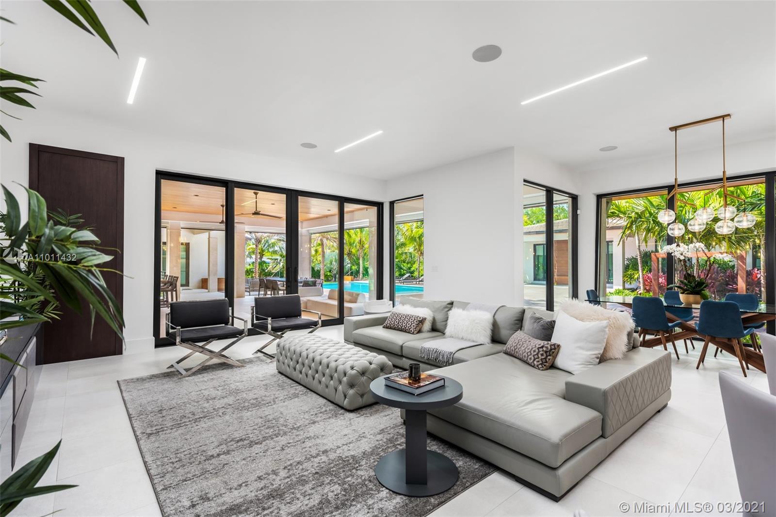 HELMS COUNTRY ESTATES RE- - Residential