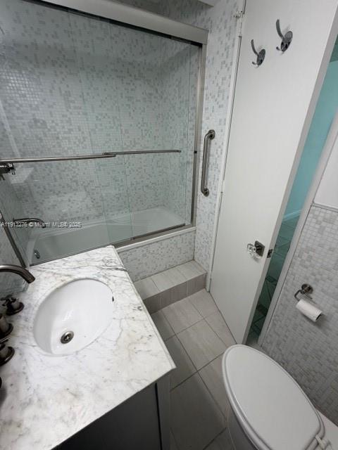 CRYSTAL HOUSE CONDO - Residential