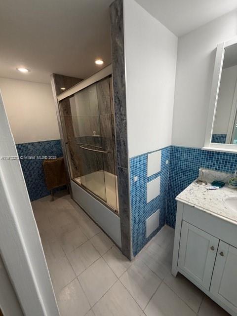 CRYSTAL HOUSE CONDO - Residential