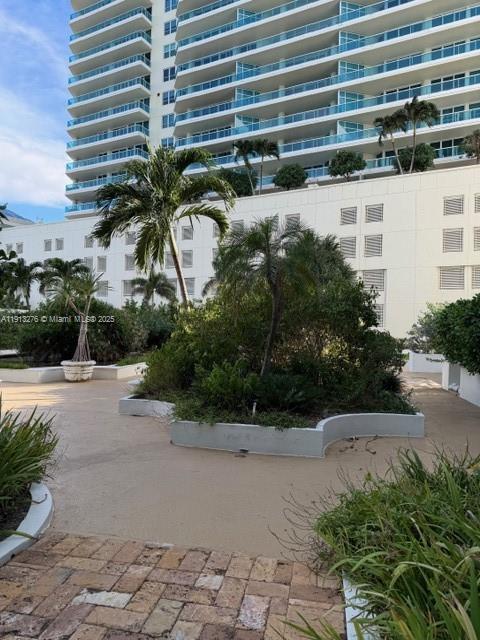 CRYSTAL HOUSE CONDO - Residential