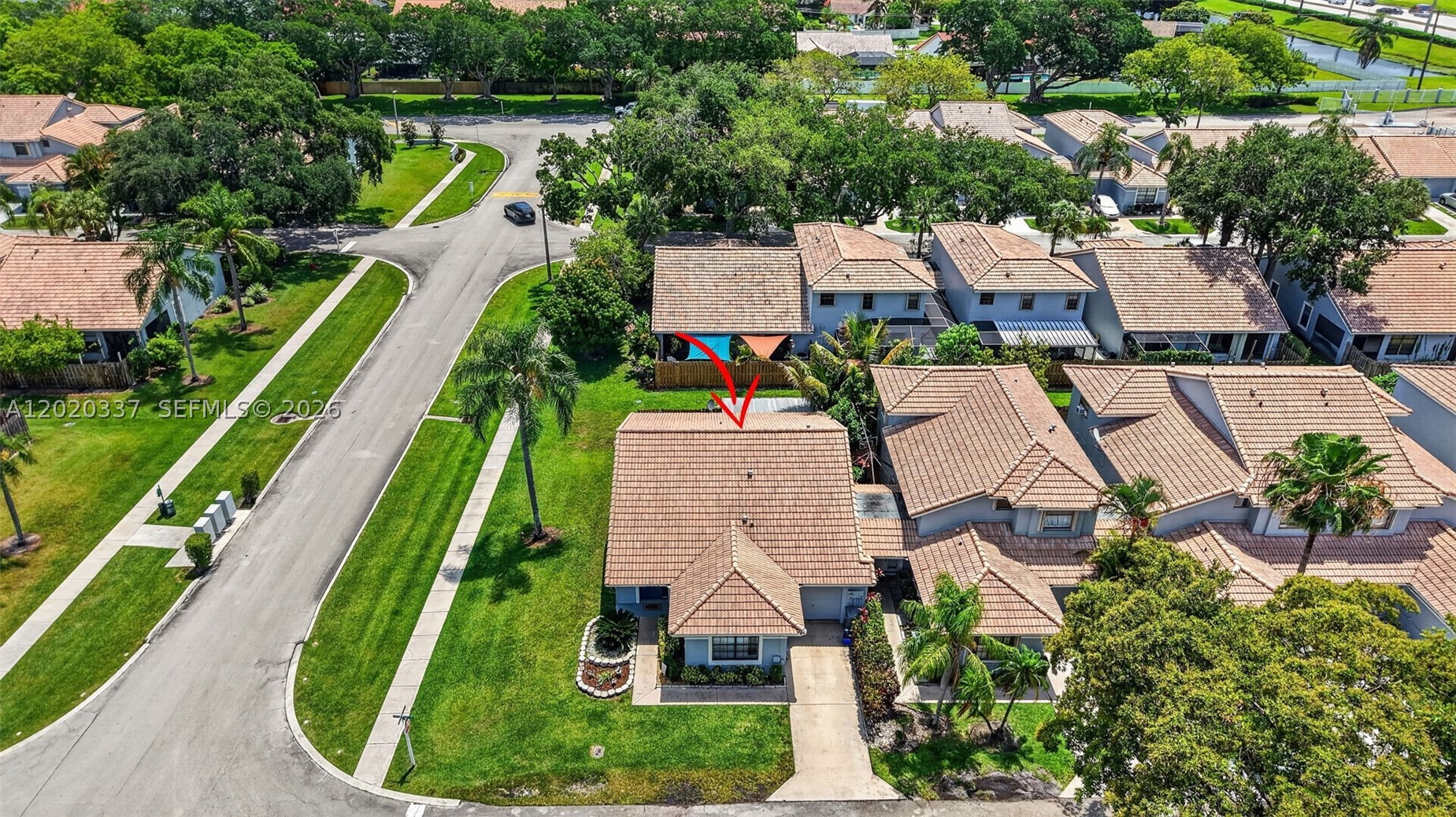 New price improvement! Beautifully updated one-story corner villa in the gated Country Fair community of Boynton Beach. This bright and open home features vaulted ceilings, an updated kitchen and bathrooms, spacious living and dining areas, and a screened patio offering private outdoor space. Enjoy the convenience of a single-level layout, desirable corner-unit positioning, and a strong Boynton Beach location close to shopping, dining, schools, parks, and major roadways. Community amenities include pool and tennis courts. Easy to show and ready for its next owner.