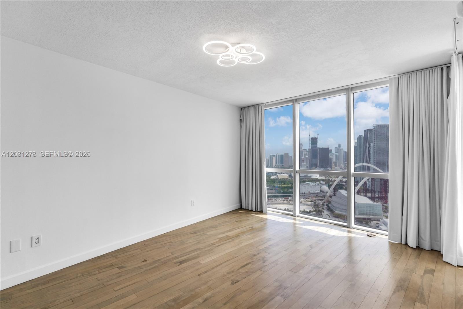 OPERA TOWER CONDO - Residential