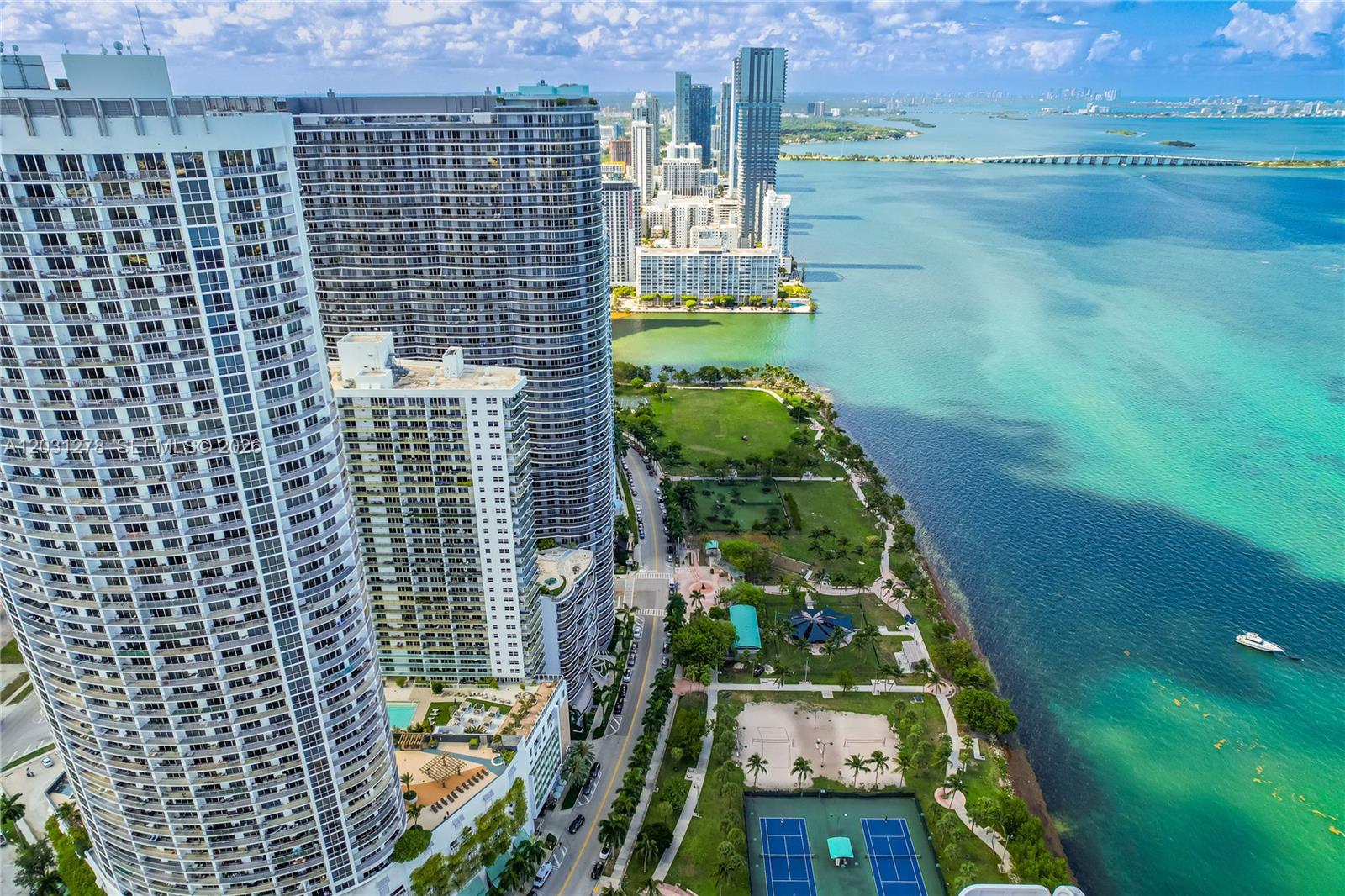 OPERA TOWER CONDO - Residential