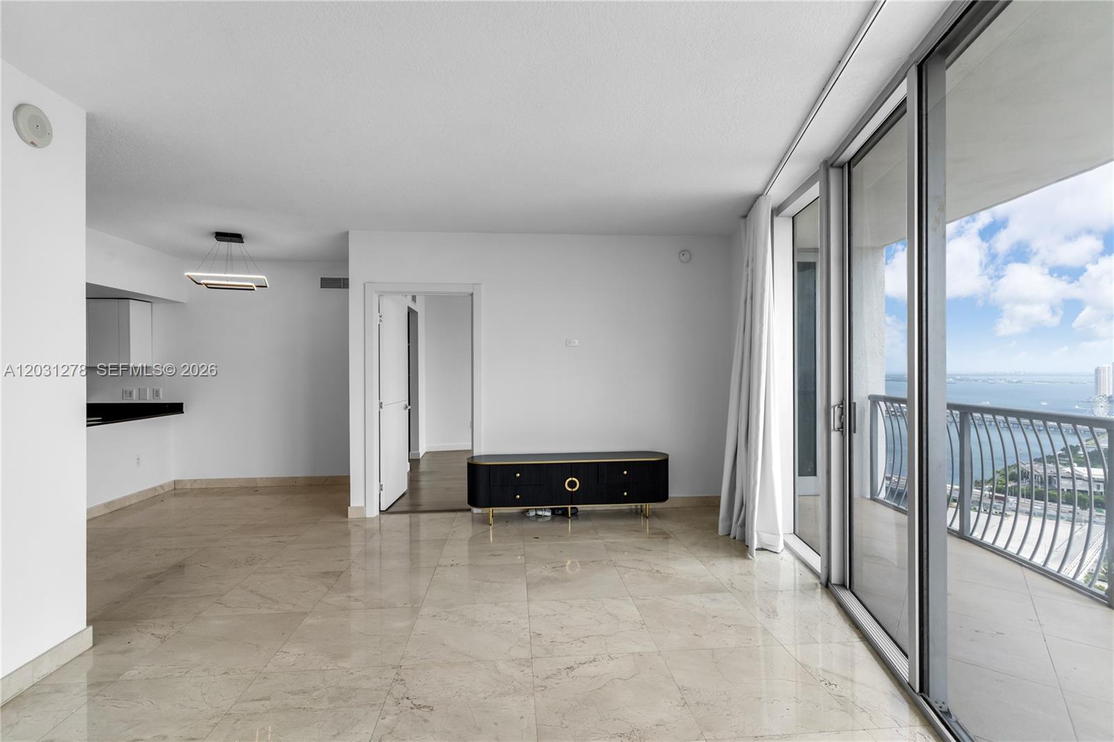 OPERA TOWER CONDO - Residential