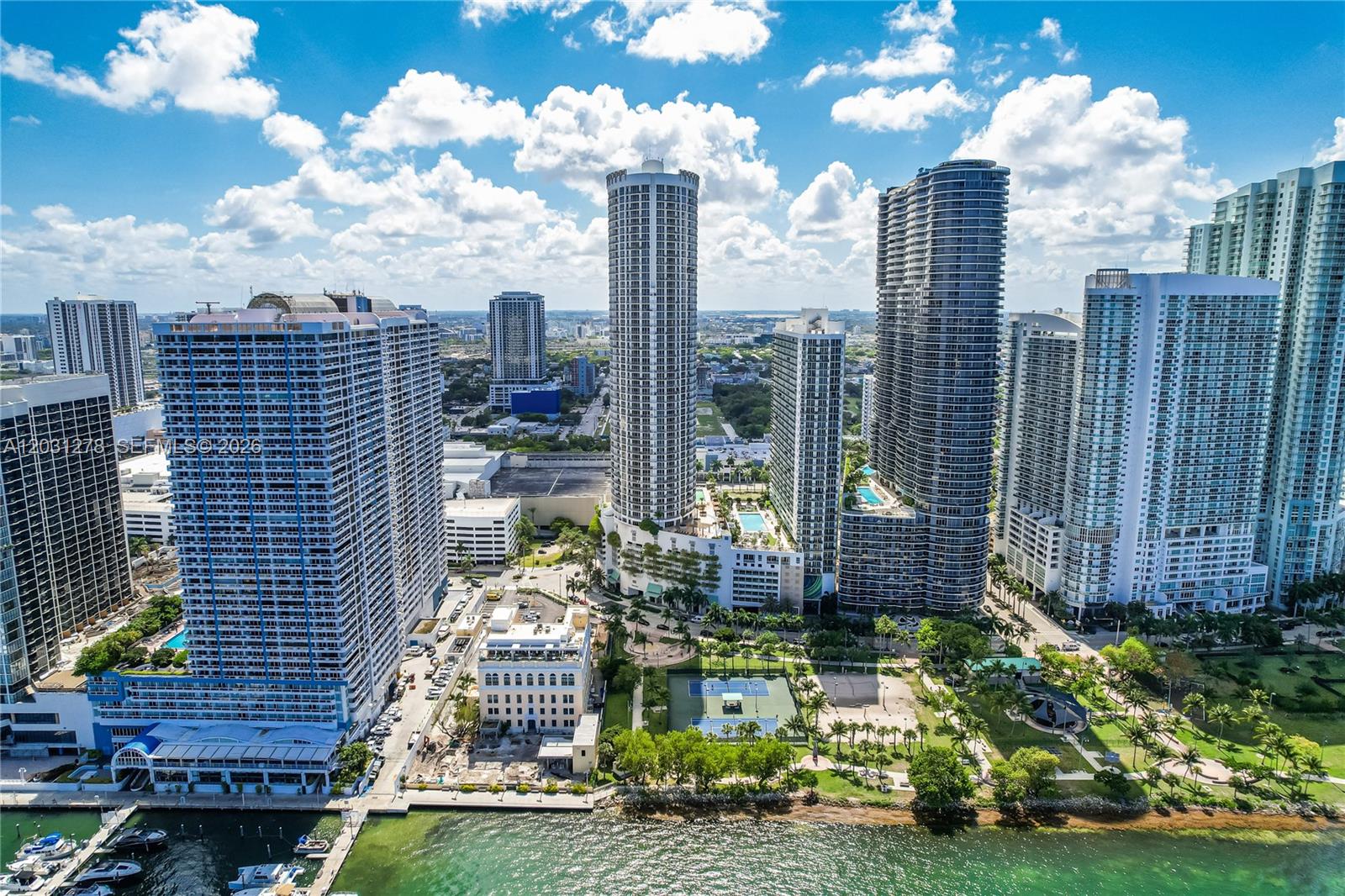 OPERA TOWER CONDO - Residential