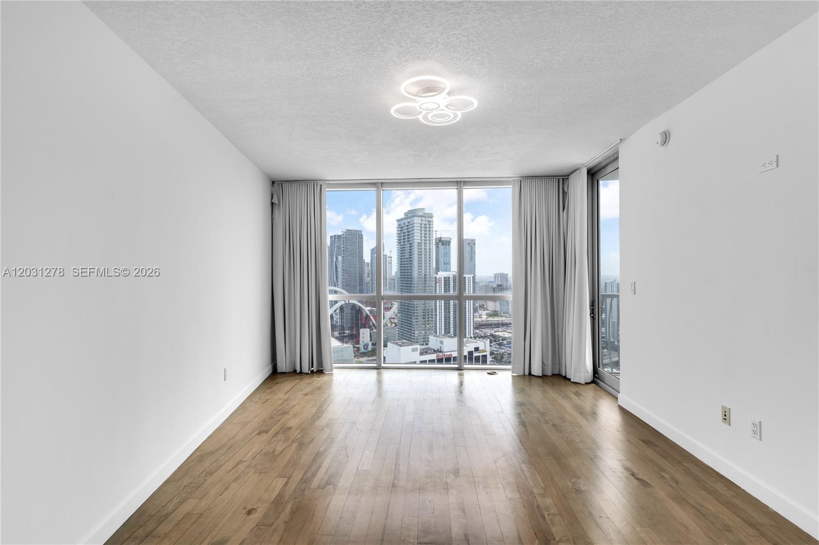 OPERA TOWER CONDO - Residential