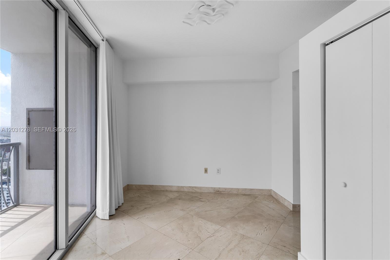 OPERA TOWER CONDO - Residential