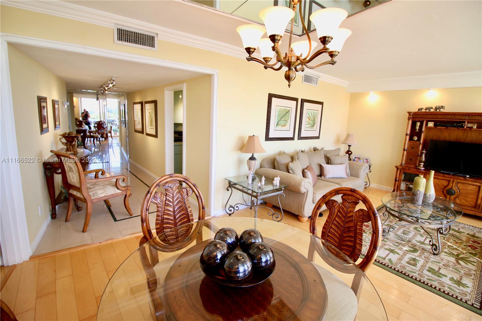 KING COLE CONDO - Residential Lease