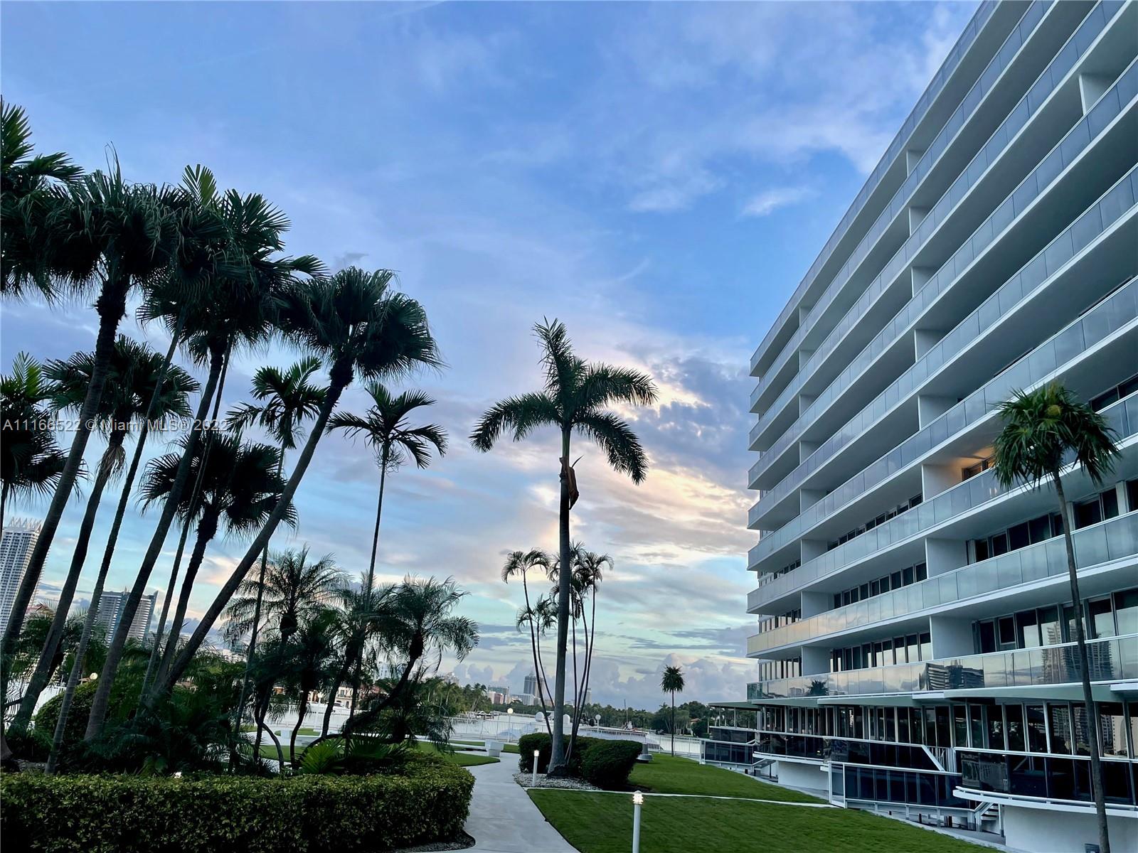 KING COLE CONDO - Residential Lease