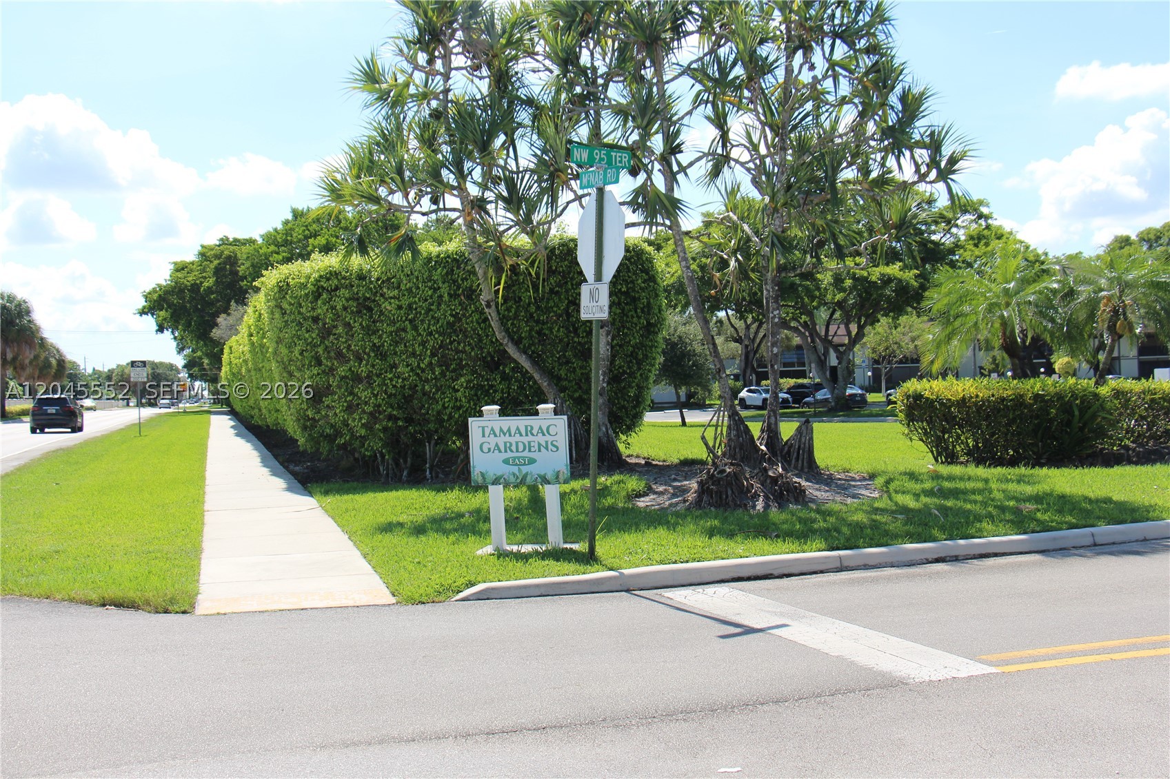 TAMARAC GARDENS CONDOMINI - Residential