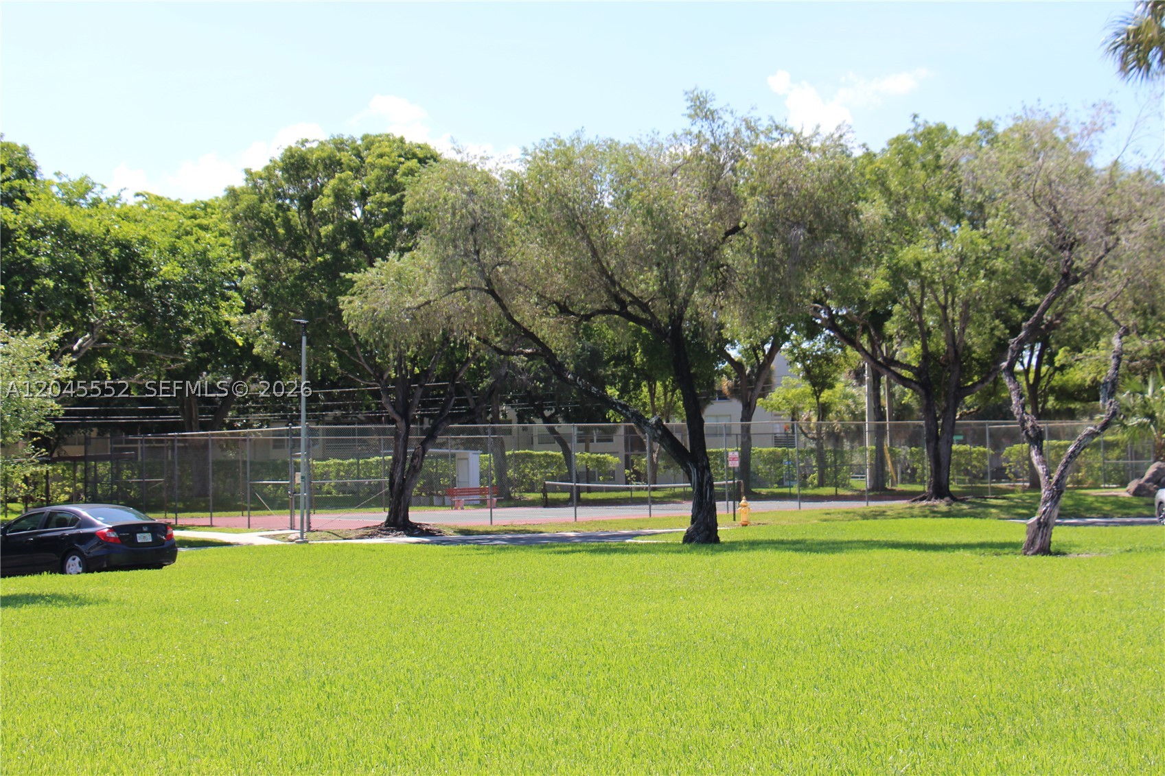 TAMARAC GARDENS CONDOMINI - Residential