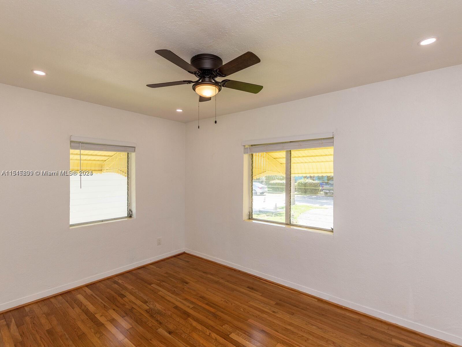 FROW HOMESTEAD - Residential Lease
