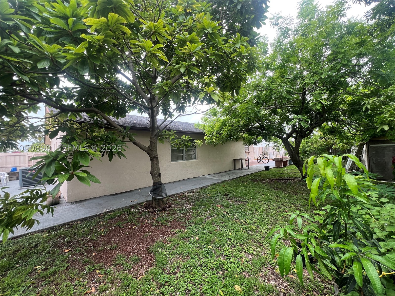 MEADOW WOOD MANOR SEC 9 - Residential