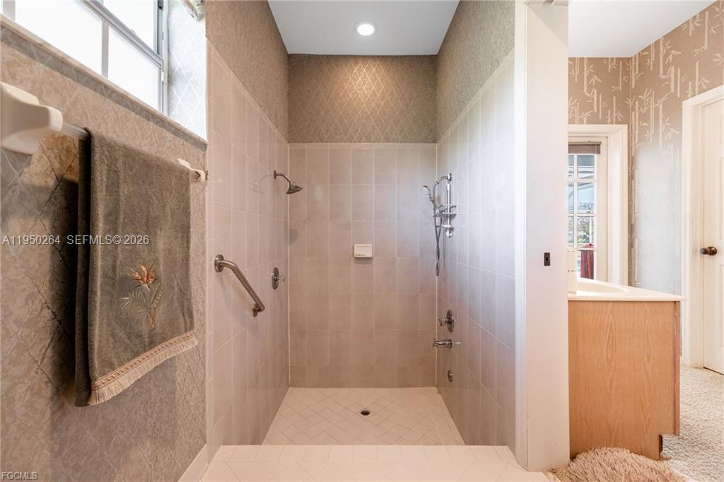 Ridgewood - Residential