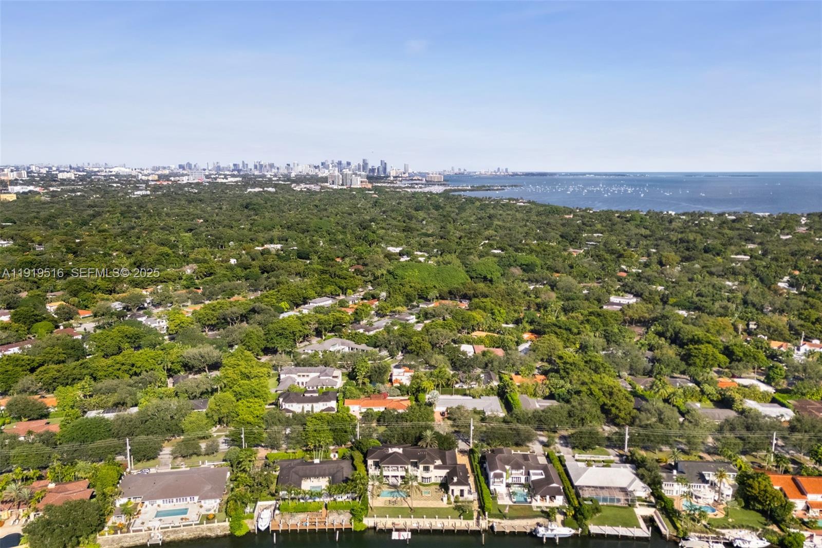 CORAL GABLES RIVIERA SEC - Residential