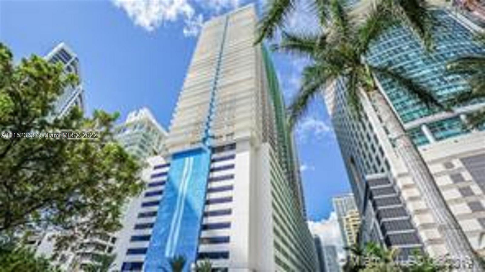 THE CLUB AT BRICKELL BAY - Residential Lease