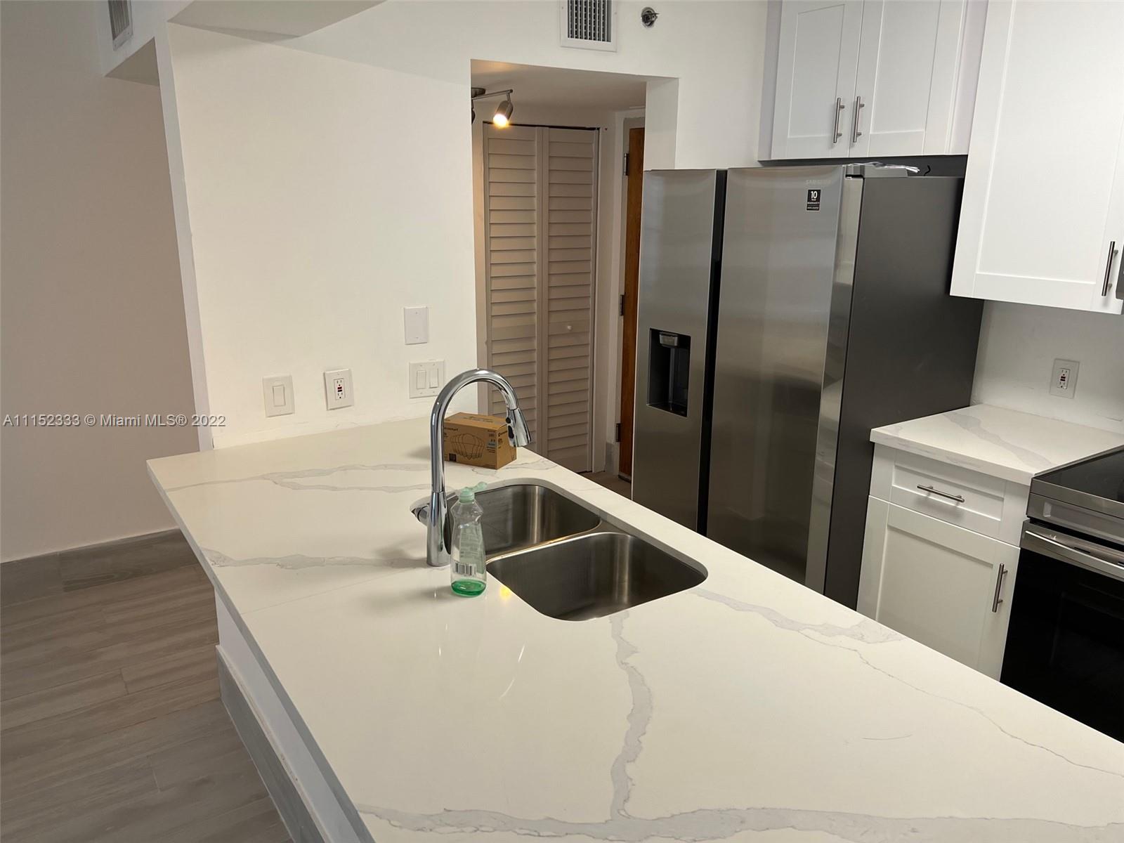 THE CLUB AT BRICKELL BAY - Residential Lease