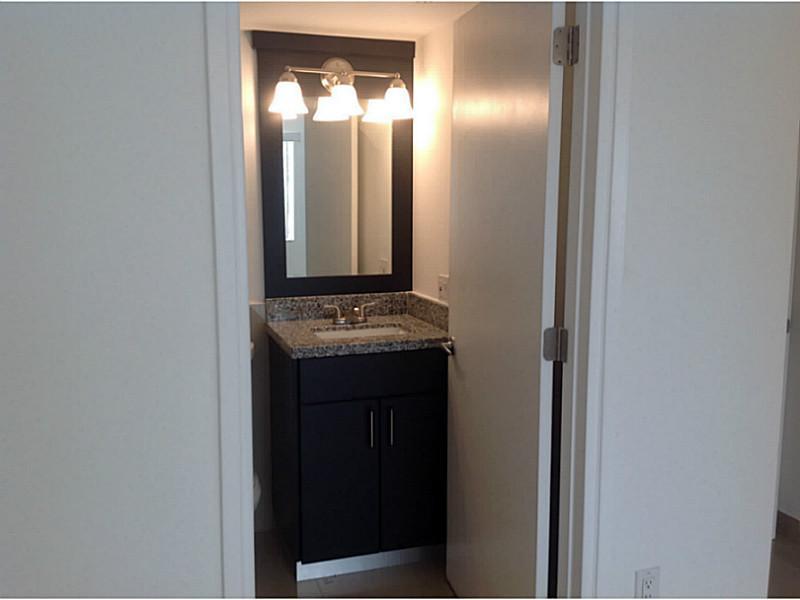CHATEAUBLEAU VILLAS MIDWA - Residential Lease
