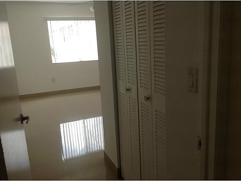 CHATEAUBLEAU VILLAS MIDWA - Residential Lease