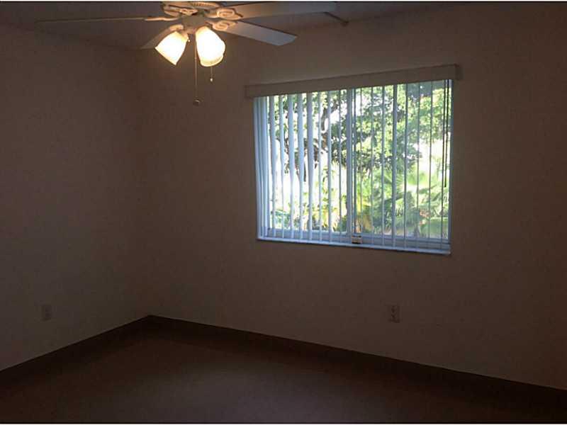 CHATEAUBLEAU VILLAS MIDWA - Residential Lease
