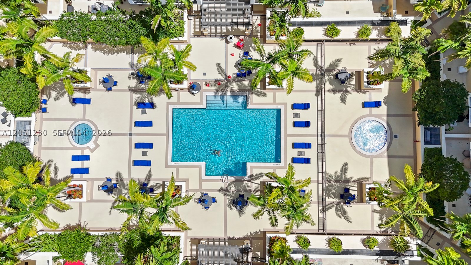 COLONNADE AT DADELAND SE - Residential