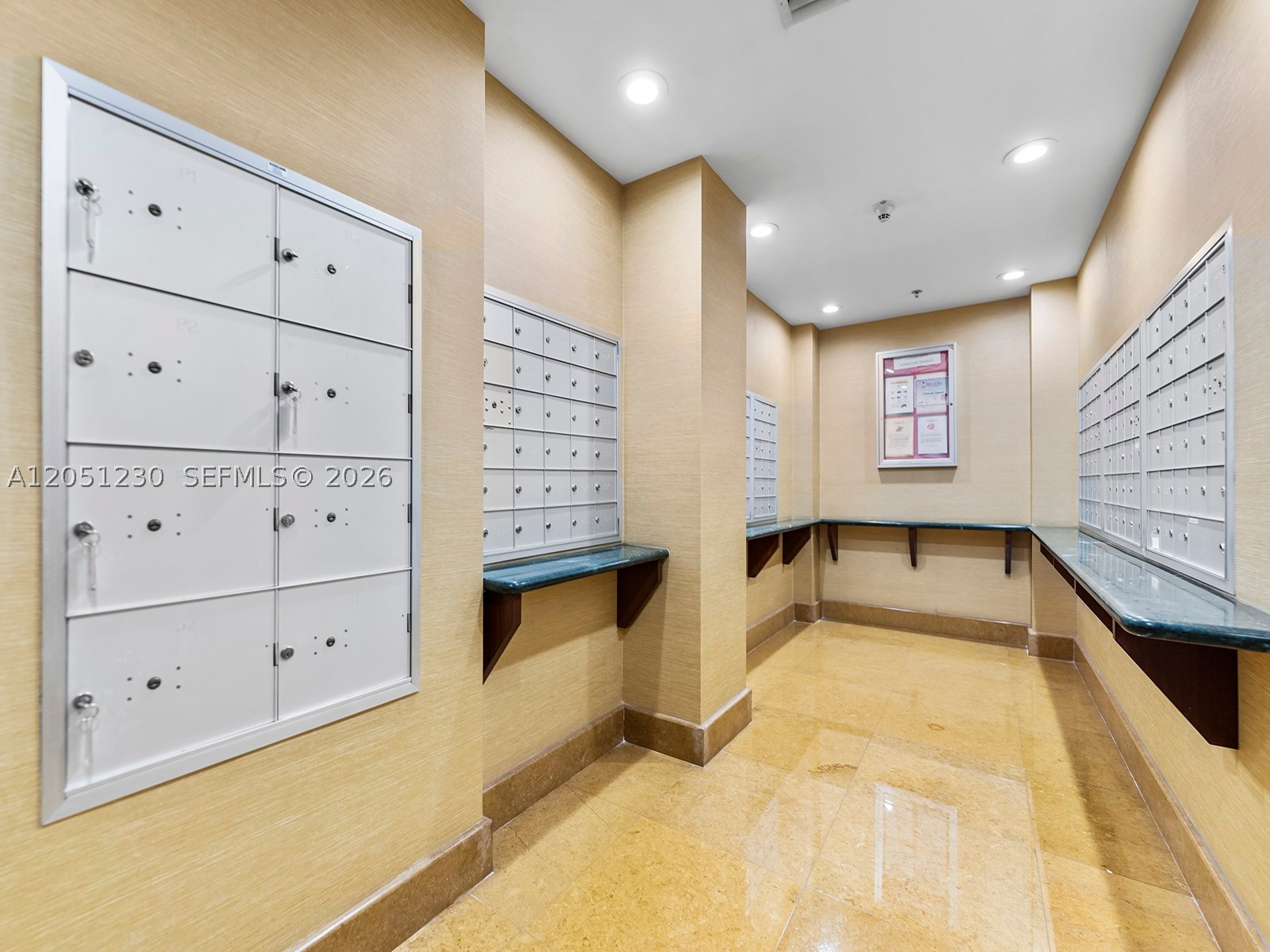 COLONNADE AT DADELAND SE - Residential