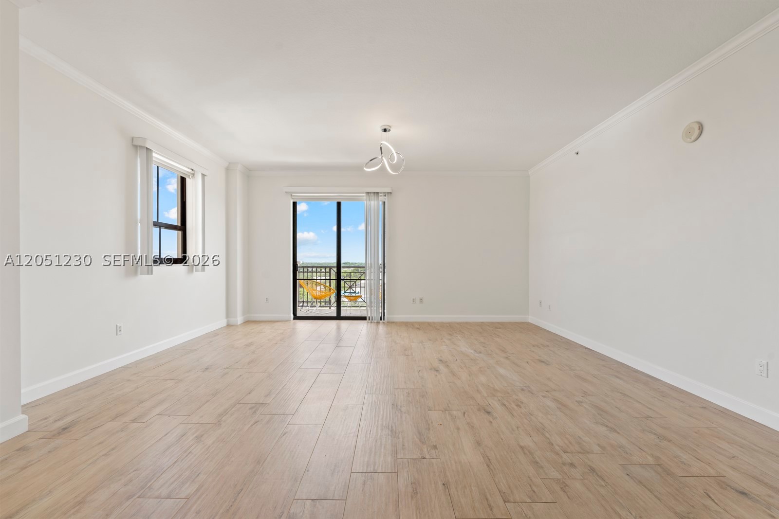 COLONNADE AT DADELAND SE - Residential