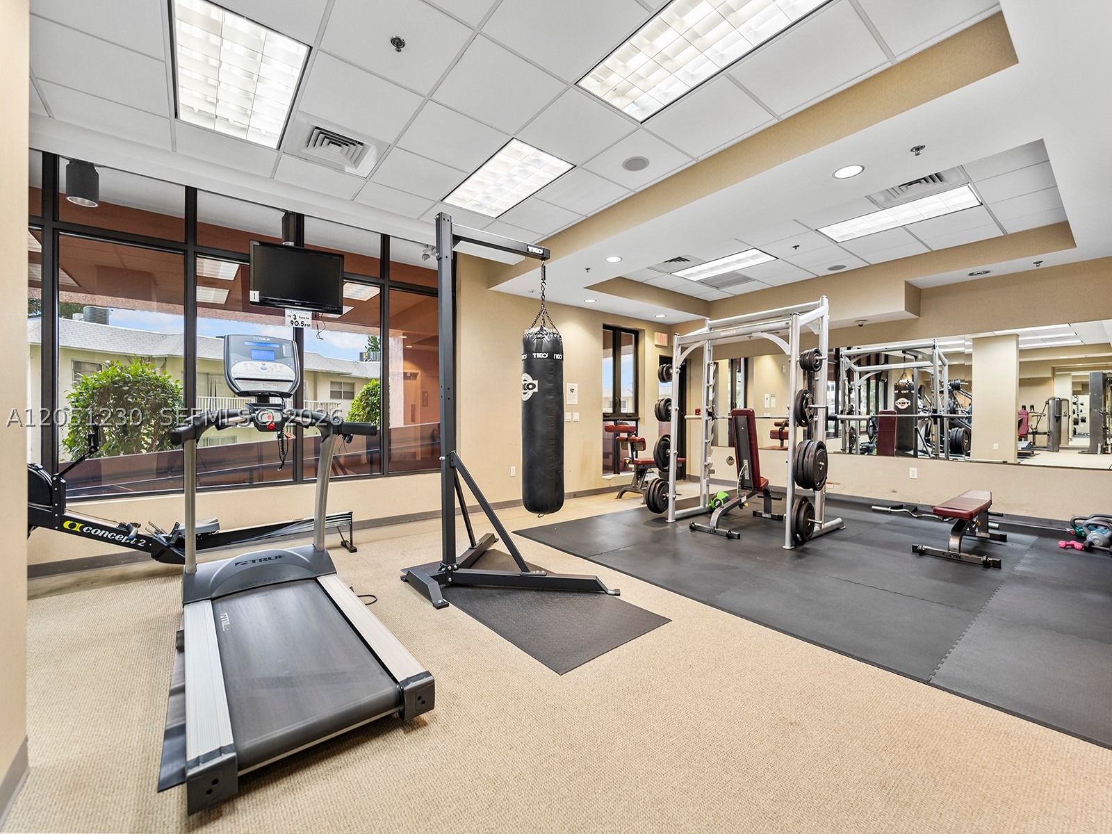 COLONNADE AT DADELAND SE - Residential