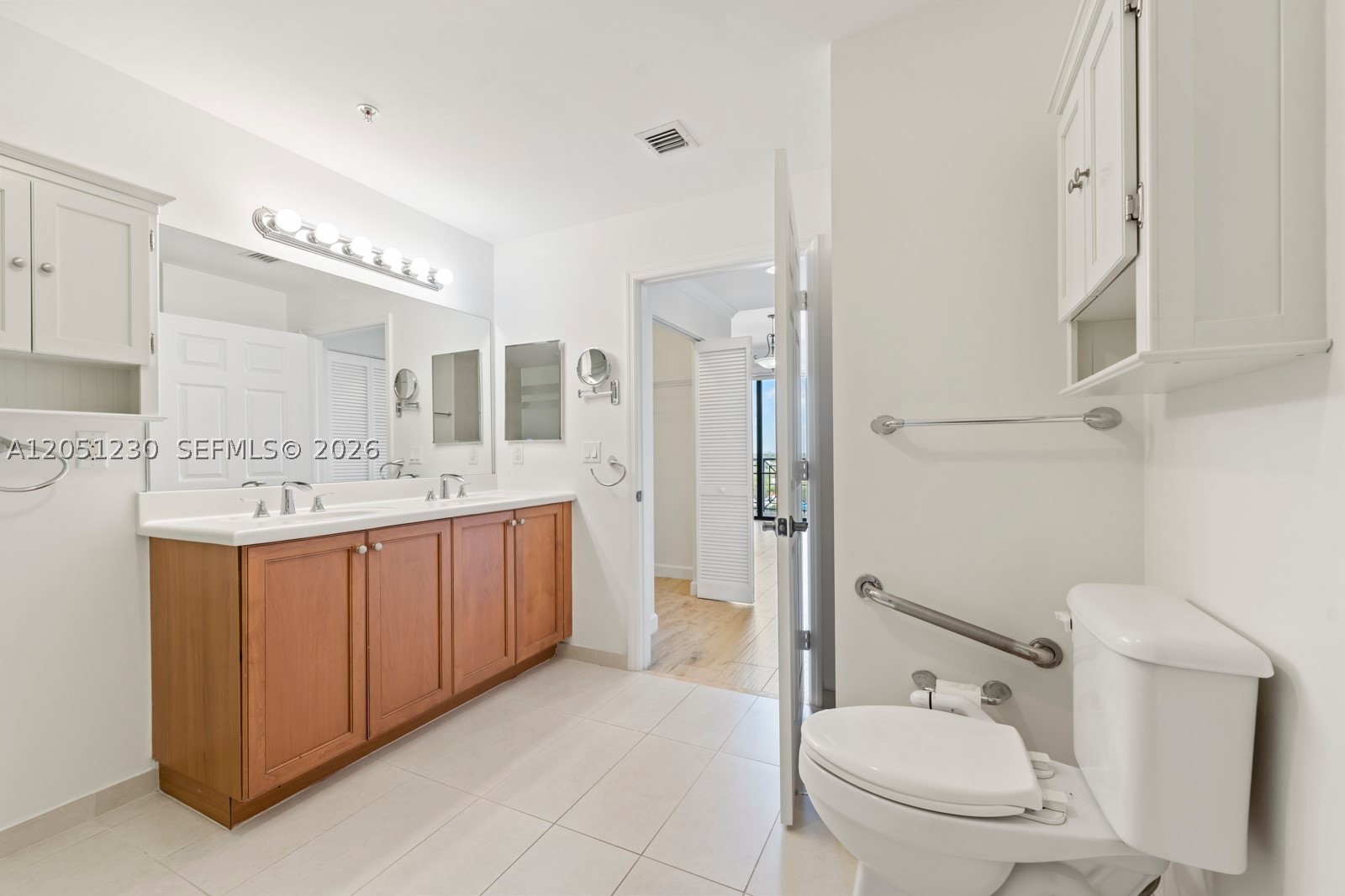 COLONNADE AT DADELAND SE - Residential