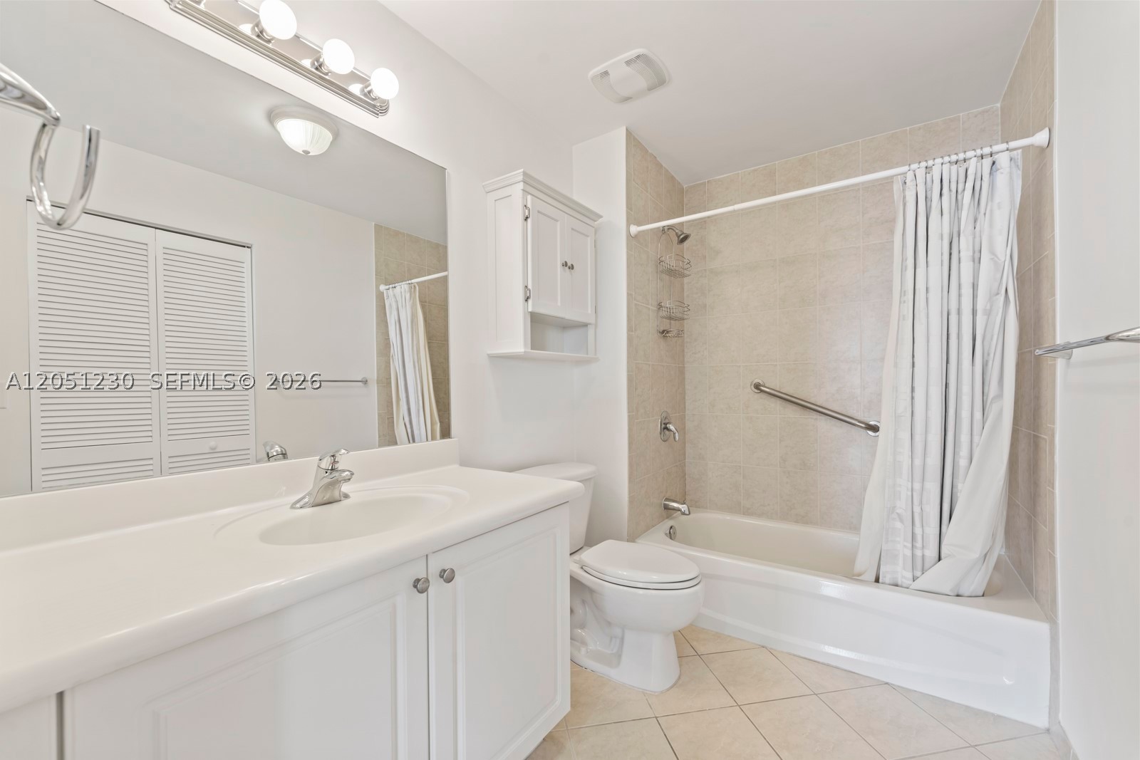 COLONNADE AT DADELAND SE - Residential