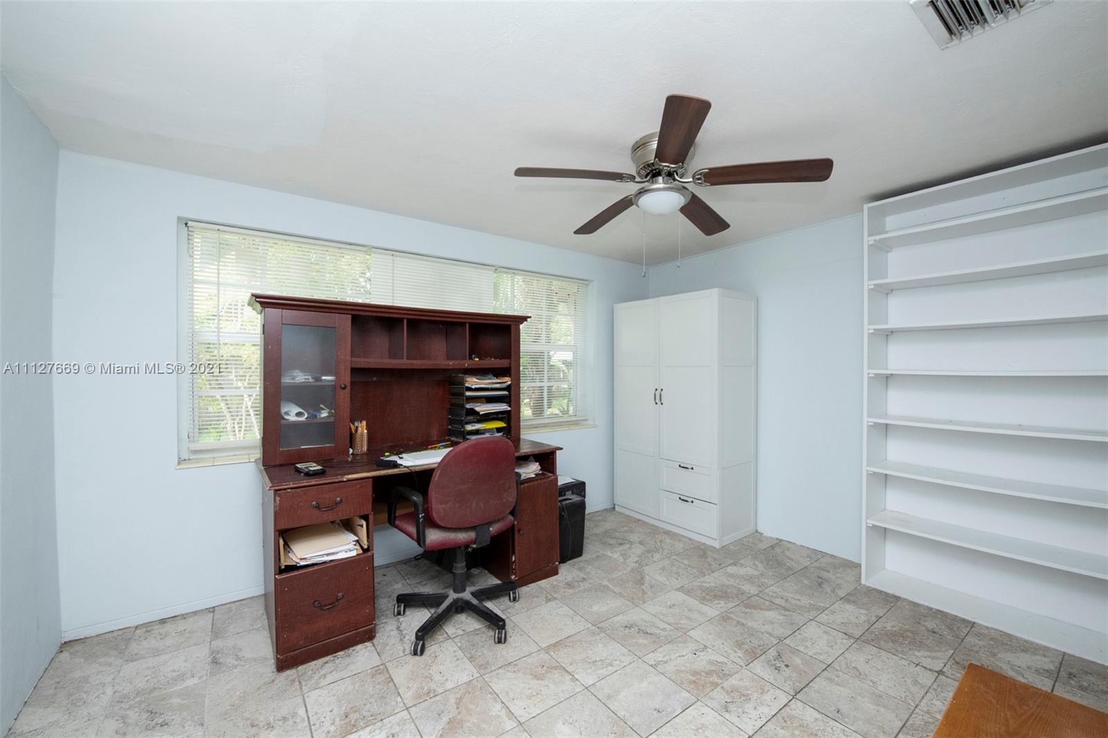 LAKE FOREST SEC 4 - Residential