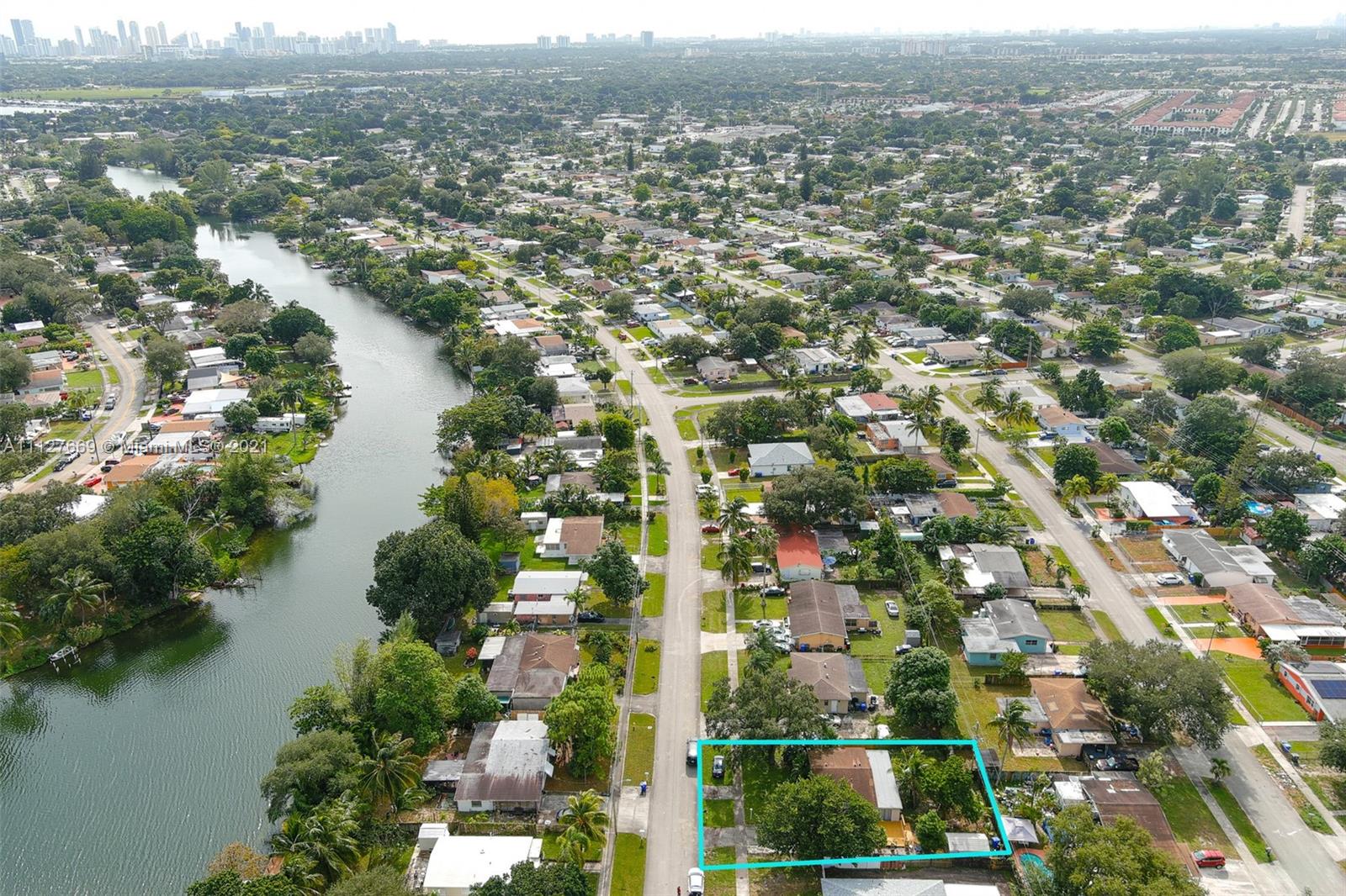 LAKE FOREST SEC 4 - Residential