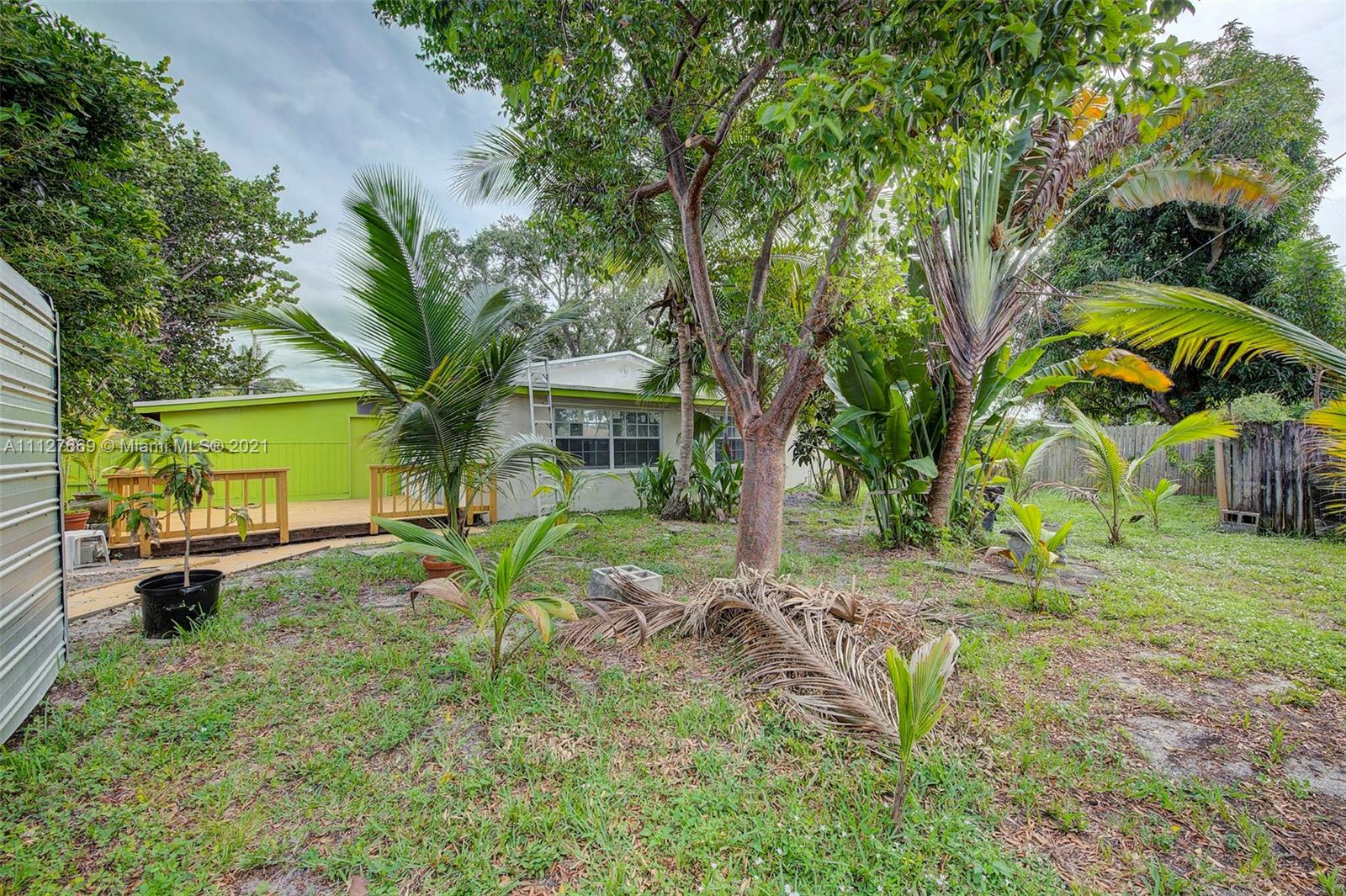 LAKE FOREST SEC 4 - Residential