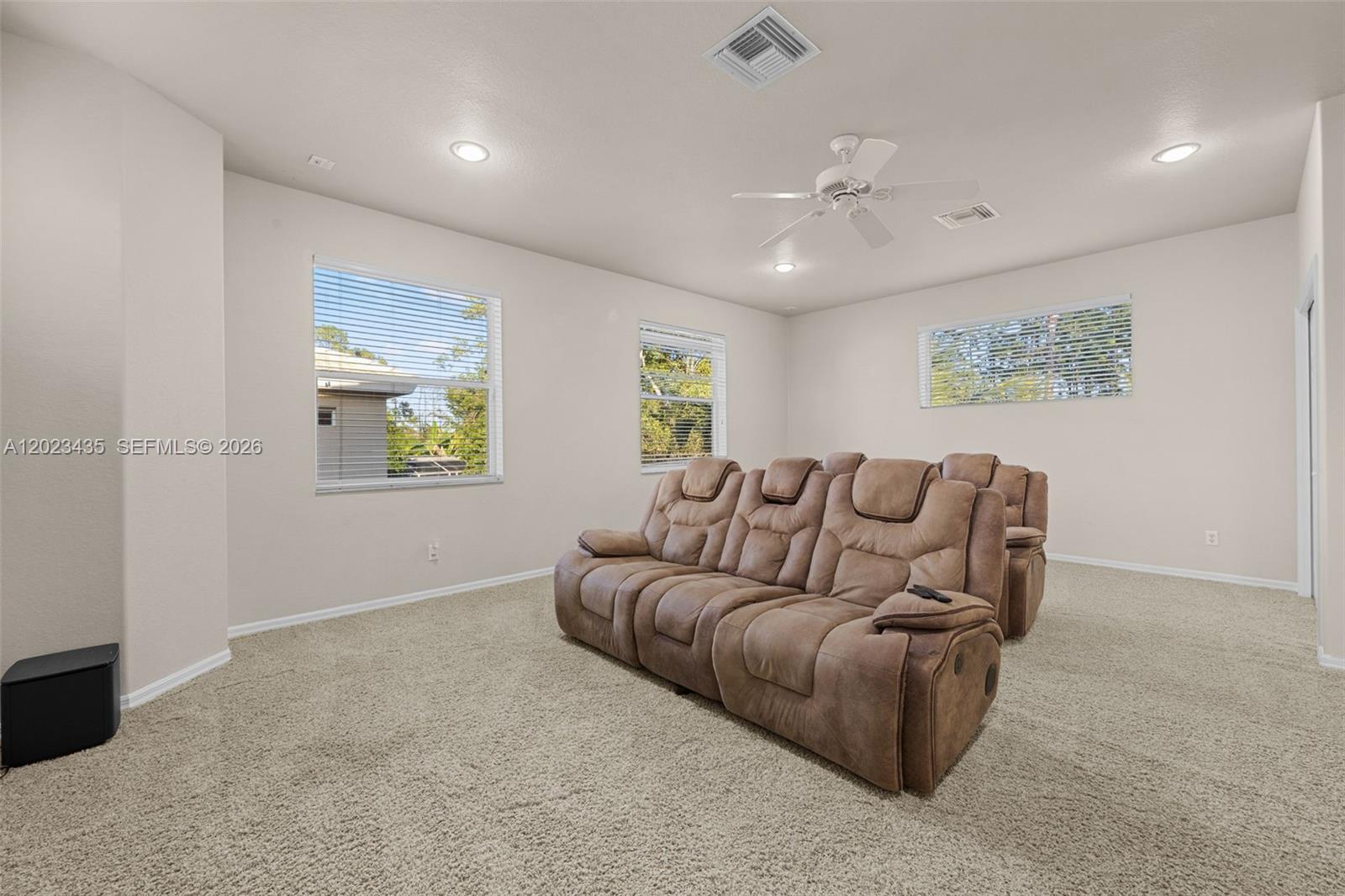 INDIGO LAKES - Residential